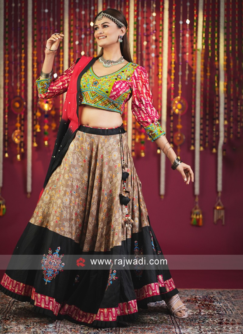 Alluring Silk Navratari Special Chaniya Choli