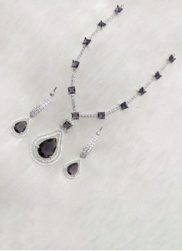 American Diamond Necklace Set With Stone