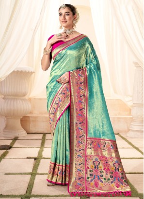 Classic Weaving Handloom Silk Saree In Sea Green