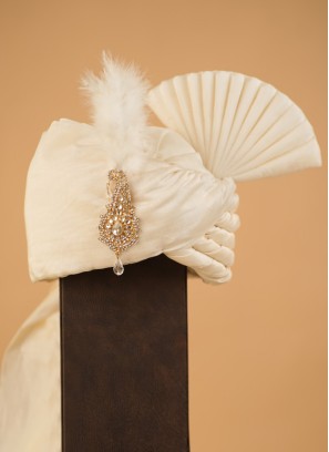 Classy Wedding Wear Cream Turban
