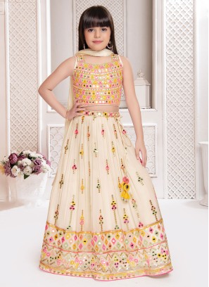 Amazon.com: CLOTH ADDA Indian Ethnic wear for Kids Girls Lehenga Choli Dress,  Handwrok Embroidery, size 3 years to 14 years: Clothing, Shoes & Jewelry