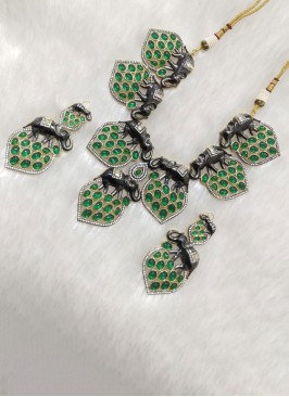 Elephant Motif Dark Green Stone Studded Necklace Set