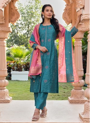 Festive Wear Silk Pant Style Salwar Kameez