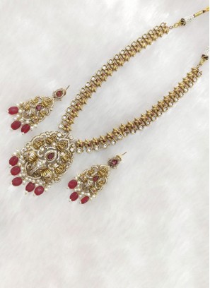 Festive Wear Temple Design Necklace Set