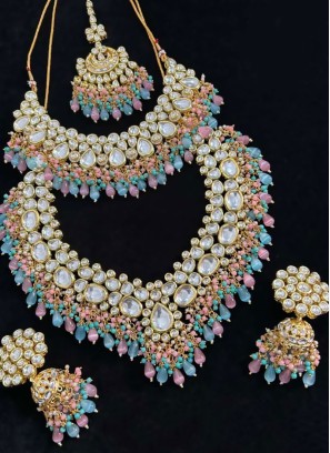 Gold Plated Bridal Necklace Set With Studded Kundan