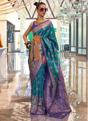 Green And Blue Handloom Silk Festive Saree