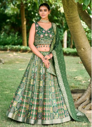 Wedding Wear Green Silk Embroidered Lehenga Choli