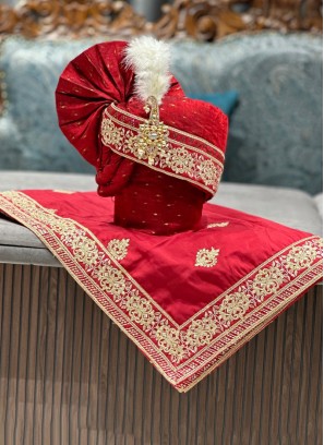 Maroon Silk Traditional Groom Safa Dupatta Set