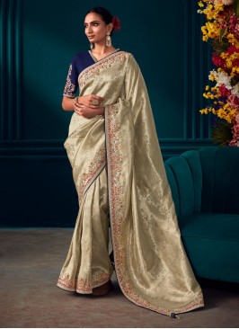 Mesmerising Ivory Colored Banarasi Weaving Saree