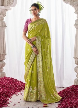 Parrot Green Saree With Unstitched Blouse Material