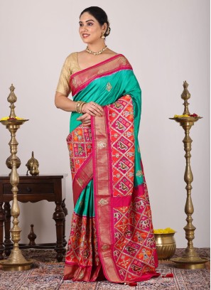 Green & Pink Pure Silk Patola Woven Saree