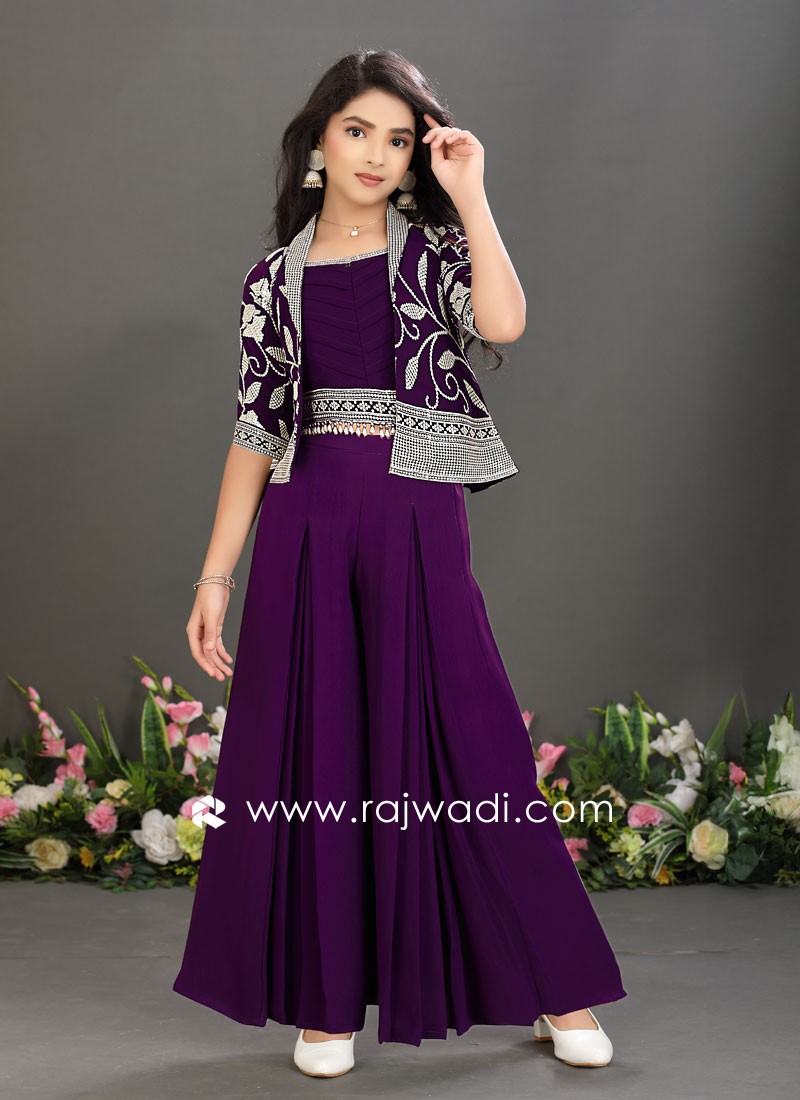 Elegant Embroidery Sleeveless Expansion Evening Dress Elegant Embroidery Sleeveless Expansion Evening Dress
