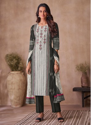 www.fabricoz.com/cdn/shop/products/Salwar-Kameez-C...