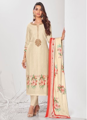 Shagufta Off White Silk Salwar Kameez