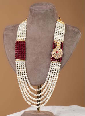 White And Maroon Layered Pearl Groom Mala