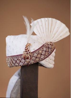 White Handmade Rajwadi Style Groom Safa