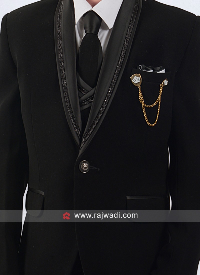Pin by shri ram on Pathani suit | Boys kurta design, Fashion suits for men,  Suit fashion