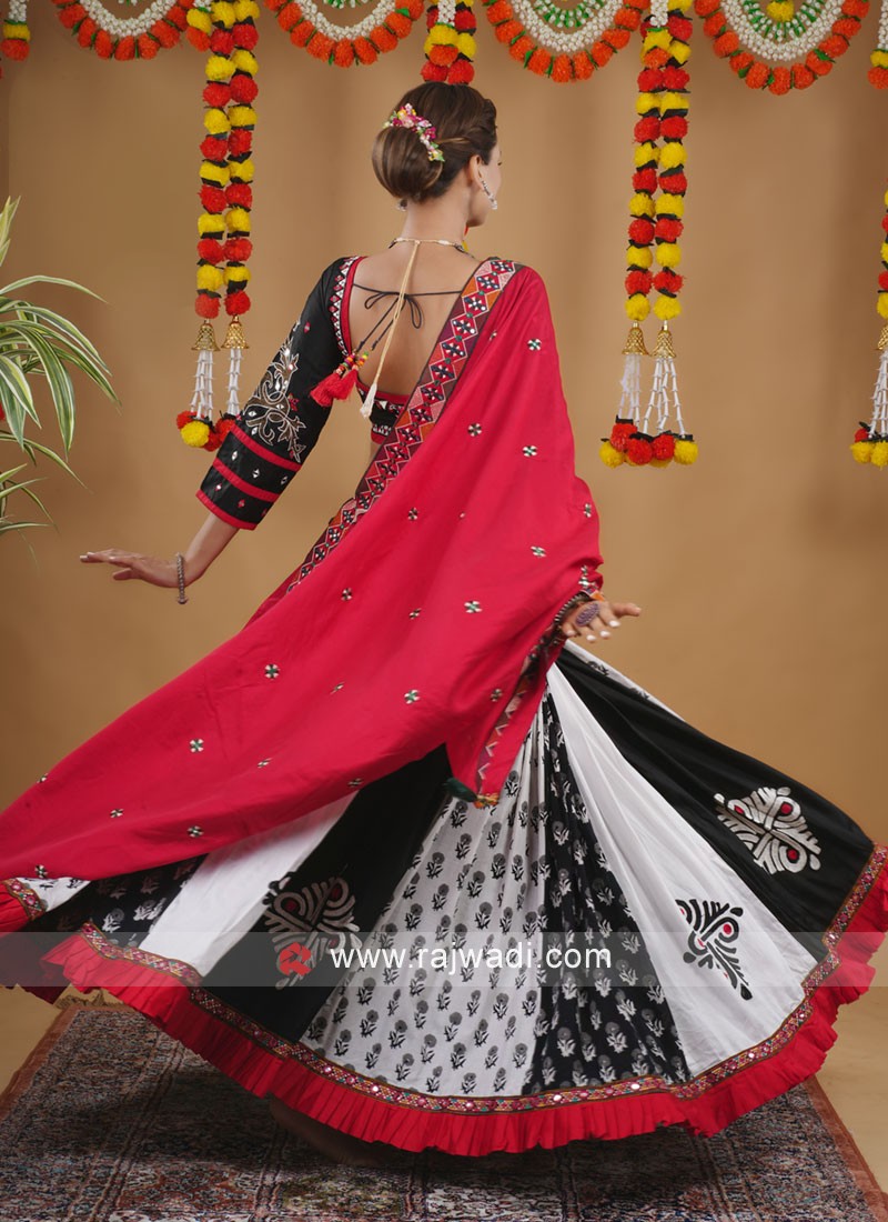 Sequins Work Black Color Lehenga Choli... | Lehenga choli, Choli designs,  Lehenga