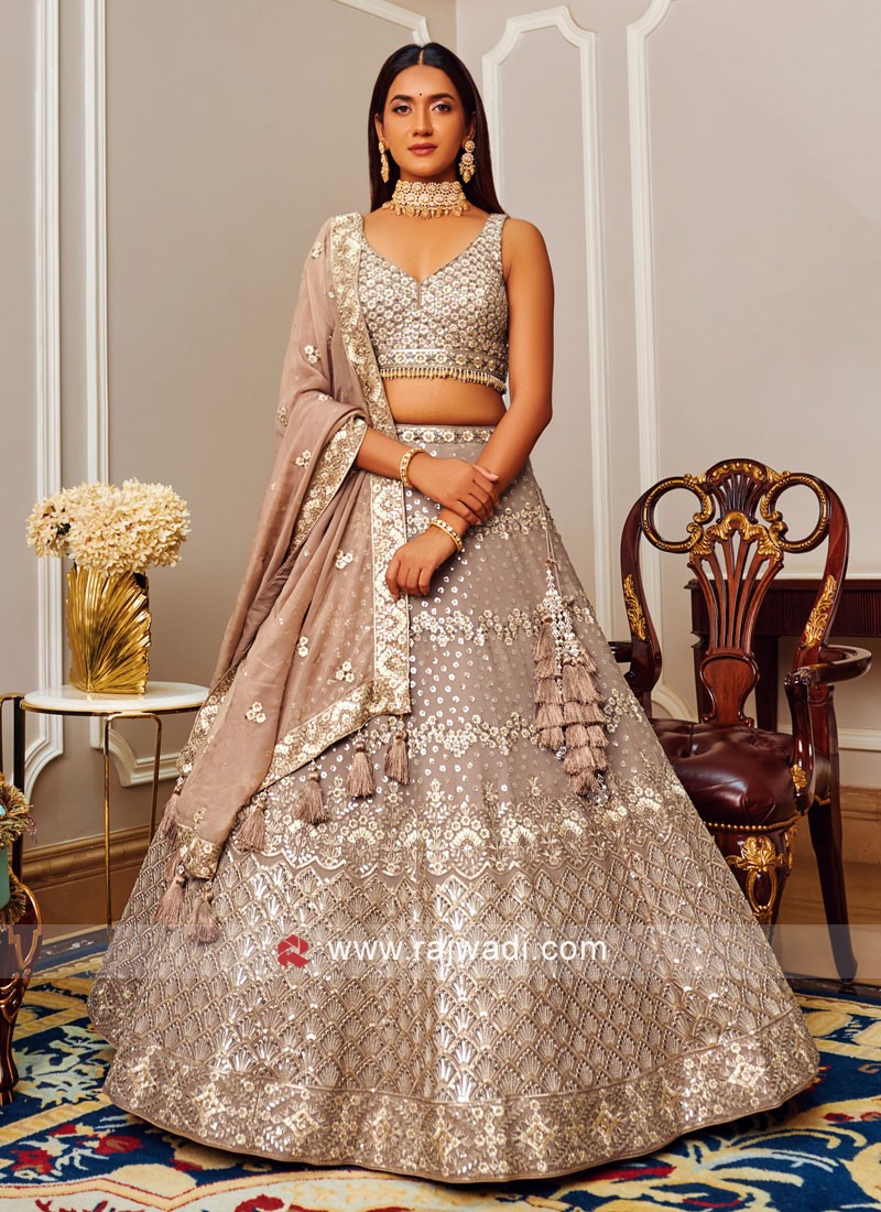 Silver & Gold Net Sequins Embroidered Lehenga Set Design by Seema Gujral at  Pernia's Pop Up Shop 2024