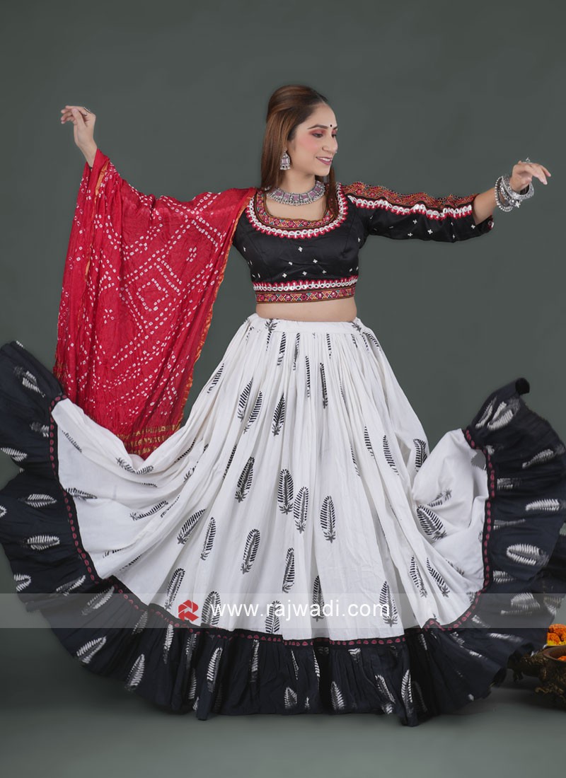 Off White Lehengas - Buy Off White Lehenga Choli Sets Online US UK