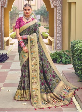 Bottle Green Traditional Saree In Georgette Fabric