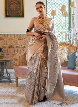 Gorgeous Grey Woven Handloom Silk & Tissue Saree