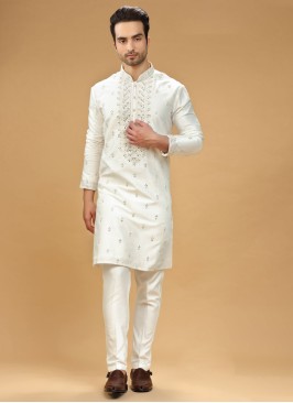 Classy Ivory Mens Kurta Pajama In Silk