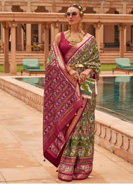 Green Patola Silk Saree With Foil Prints