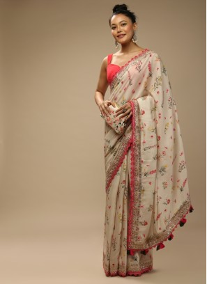 Enchanting Onion Pink Colored Crepe Silk Saree