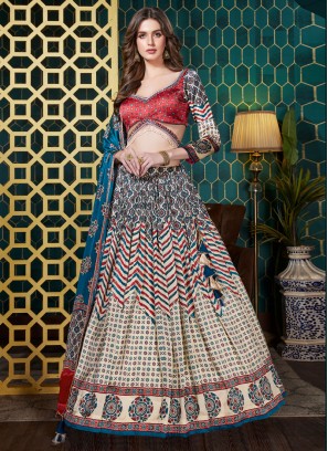 Latest 35 Designs of Floral Printed Lehenga For Women For 2022 - Tips and  Beauty | Lehenga designs simple, Lehenga designs latest, Simple lehenga