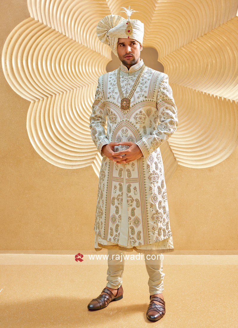 Pakistani Dulha Dress in Cream Color for Wedding #GR99 | Wedding colors,  Wedding sherwani, Dress