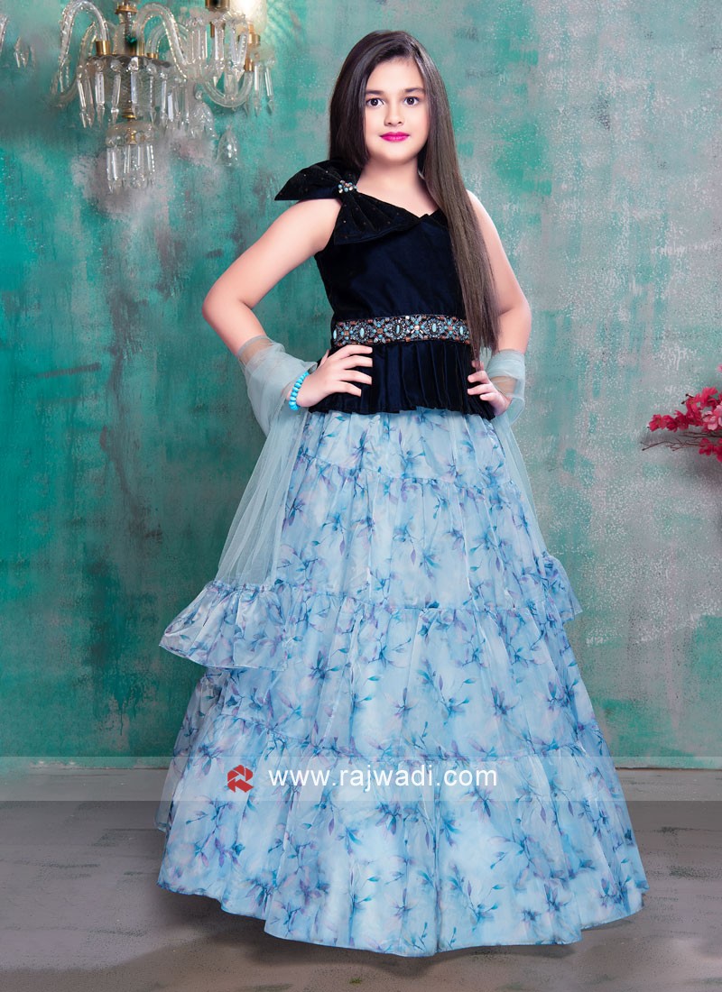 Bollywood Designer Gown in Surat at best price by kids lehenga Online Shop  - Justdial