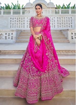 Party Wear Indian Lehengas: Styles, Colors, and Trends