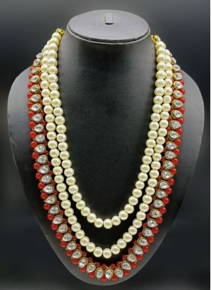 Dulha Cream And Red Pearl Mala