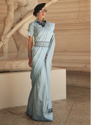 Grey Weaving Handloom Silk Classic Saree