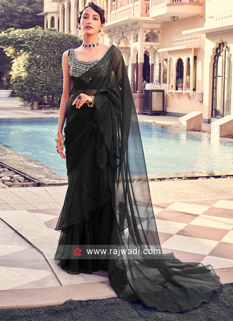 Buy Black Threadwork Georgette Saree - Koskii