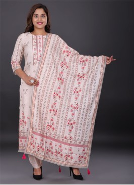 Festive Wear Muslin Kurti Set With Dupatta