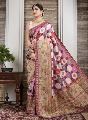 Geometric Pattern Designer Saree For Wedding