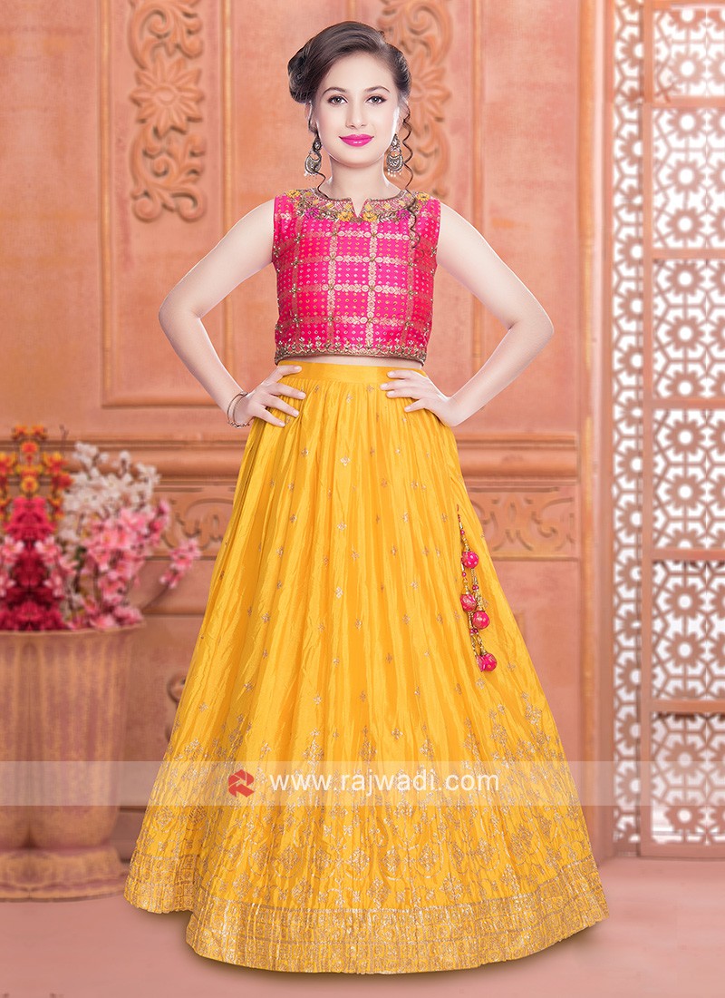 Party Wear Pink Small Girls Indian Lehenga Designs, Size: 18-28 at Rs  1690/piece in New Delhi