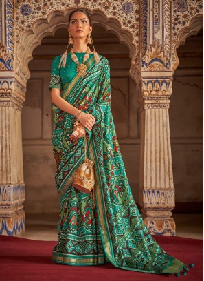 Glamorous Patola Silk  Casual Classic Saree