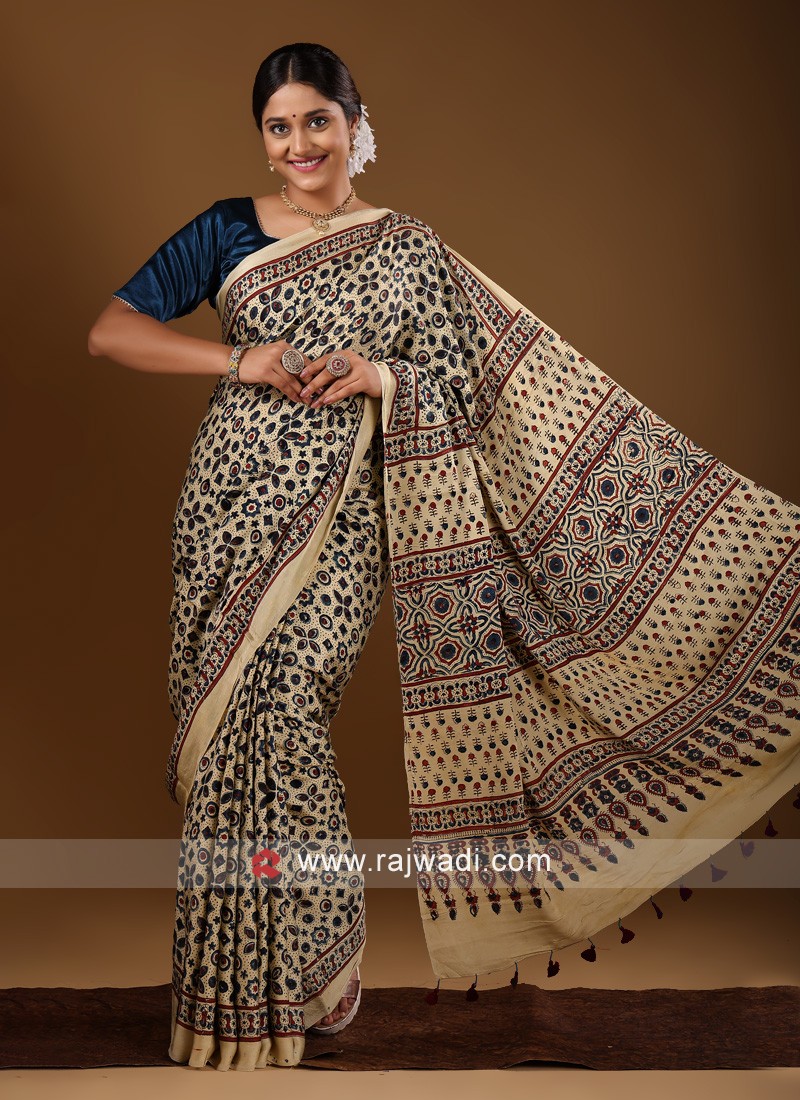 Share more than 167 ajrakh print cotton saree