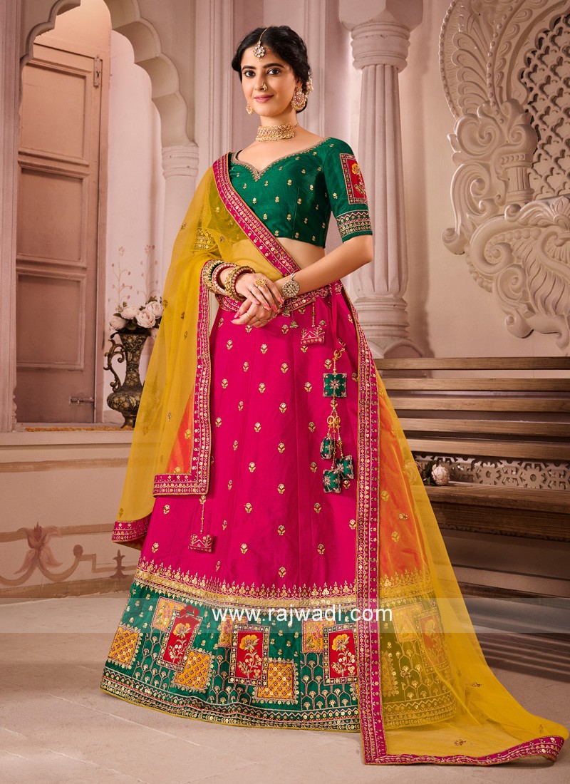 A- Line Silk Exclusive Red - Green Designer Bridal Lehenga Choli With Red  Dupatta, Size: Free Size at Rs 6799 in Surat