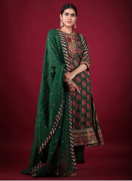 Green Color Salwar Kameez In Raw Silk