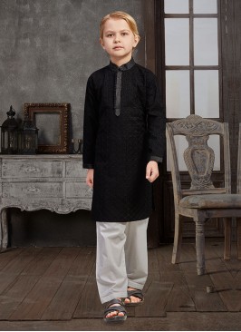 Lucknowi Kurta Pajama In Black And White Color
