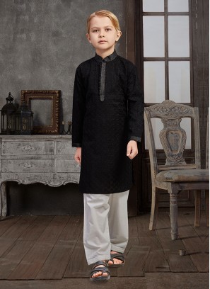 Lucknowi Kurta Pajama In Black And White Color