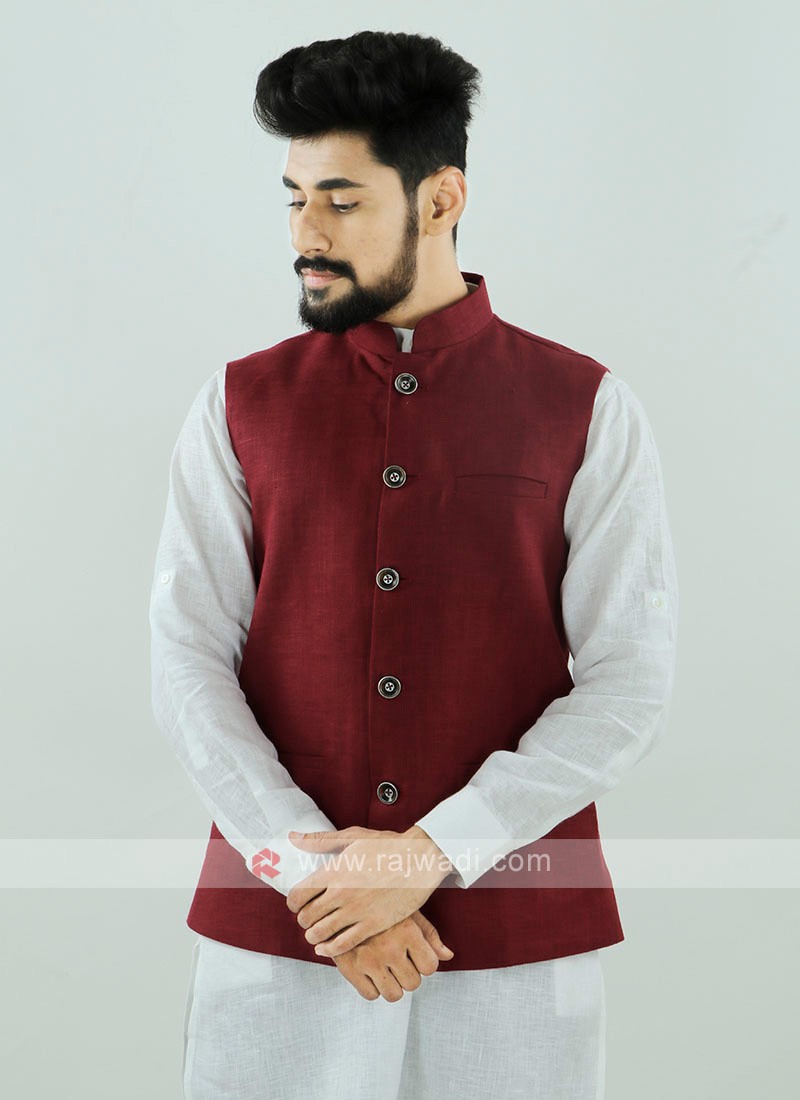 Maroon color hot sale jacket mens