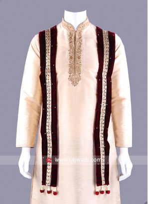 Maroon Dupatta with Latkan