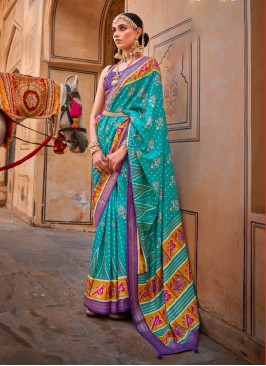 Mesmeric Firozi Patola Printed Contemporary Silk Saree