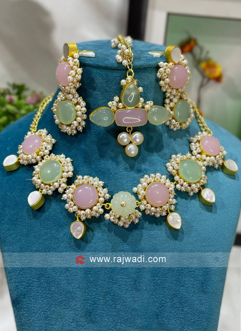 Colored pearl shop jewelry sets