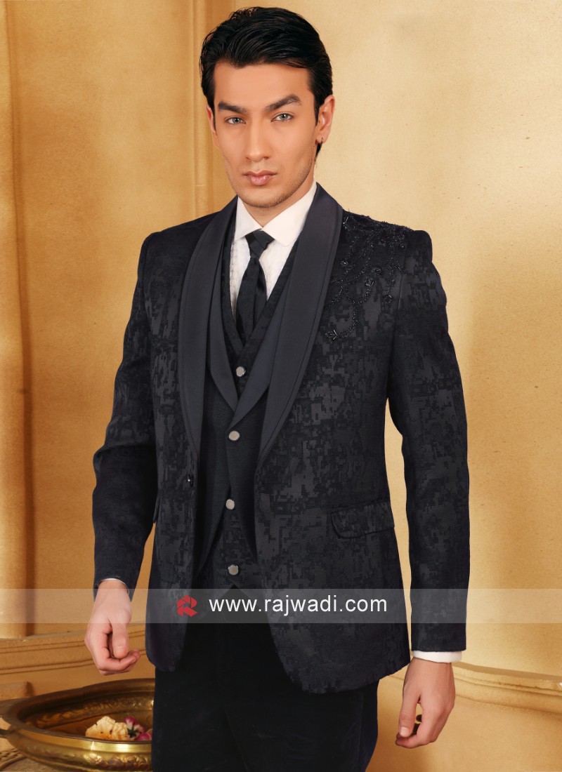 Party wear suit outlet party wear suit